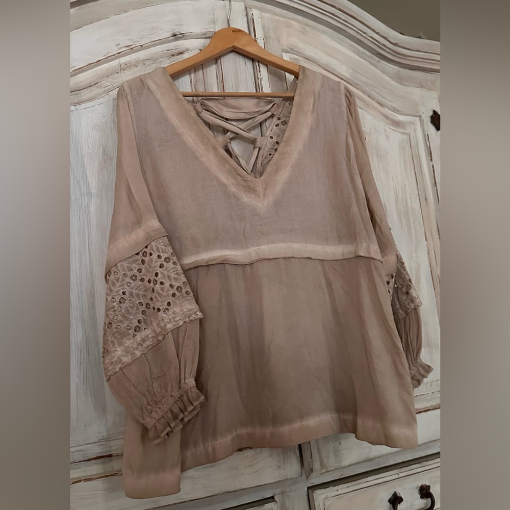 POL V Neck Top